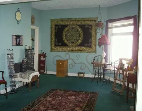 1205 S Fountain Ave, Springfield, OH 45506 photo 2
