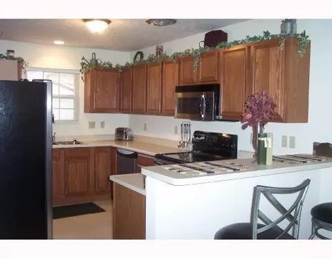 4771 Cornell, Springfield, OH 45503 photo 3