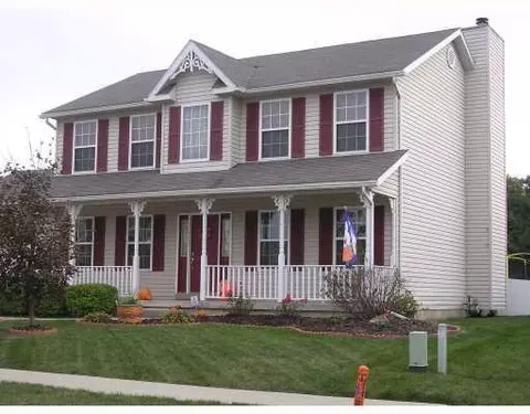 1385 Willow Chase Dr, Springfield, OH 45503 photo 1