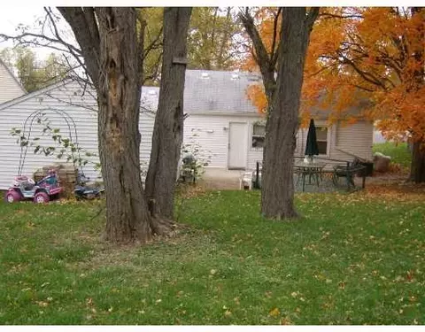 1056 Lafayette Ave, Springfield, OH 45505 photo 3
