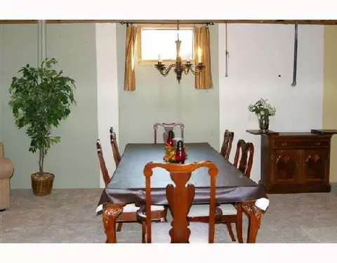 4777 W National, Springfield, OH 45504 photo 10