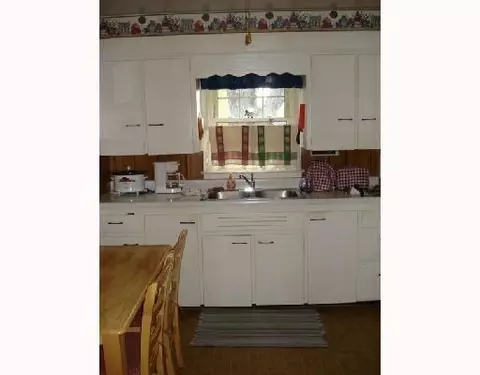 143 W John St, Springfield, OH 45506 photo 5