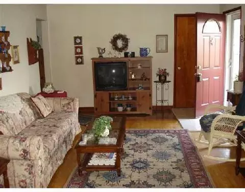 143 W John St, Springfield, OH 45506 photo 2