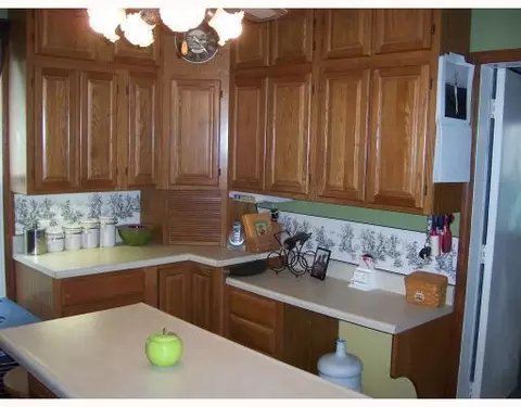 679 N Walnut, Celina, OH 45822 photo 5