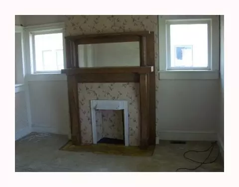 768 E Southern, Springfield, OH 45505 photo 2