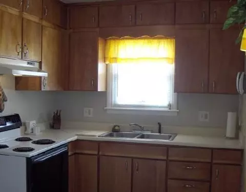 813 E Mc Creight Ave, Springfield, OH 45503 photo 4