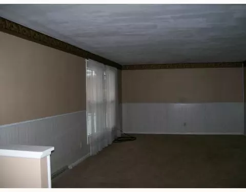 4446 Tulane Rd, Springfield, OH 45503 photo 2