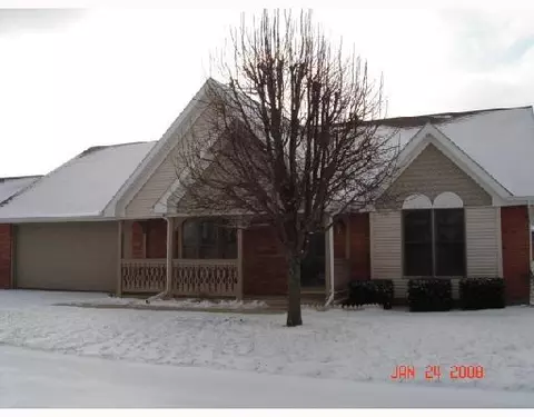 1621 Oldham Dr #1621, Springfield, OH 45503 photo 1