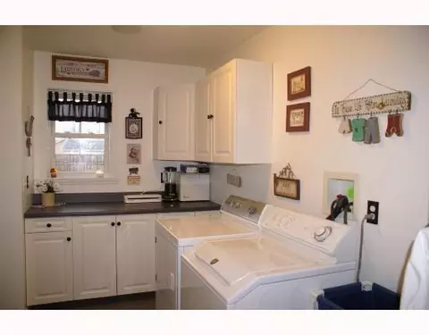 3427 Delrey, Springfield, OH 45504 photo 8