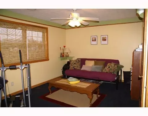 3427 Delrey, Springfield, OH 45504 photo 9