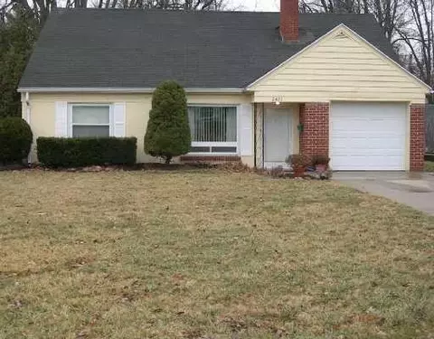 2421 Shawnee Blvd, Springfield, OH 45504 photo 1