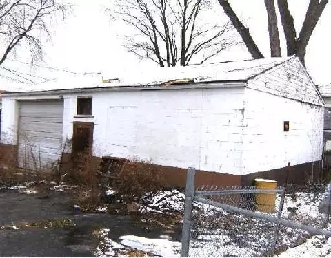 2143 Larch, Springfield, OH 45503 photo 2