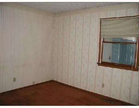 2723 May, Springfield, OH 45505 photo 8
