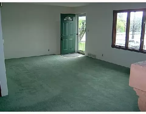 408 E Russell, Sidney, OH 45365 photo 3