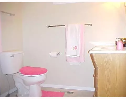 329 E Third St, Springfield, OH 45503 photo 11