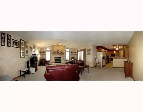 1104 Kingsgate Rd, Springfield, OH 45503 photo 3