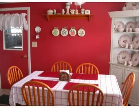 1605 Erika Dr, Springfield, OH 45503 photo 3