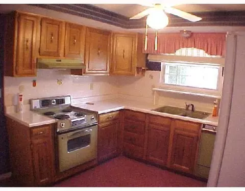 4365 Grossepoint, Springfield, OH 45502 photo 3