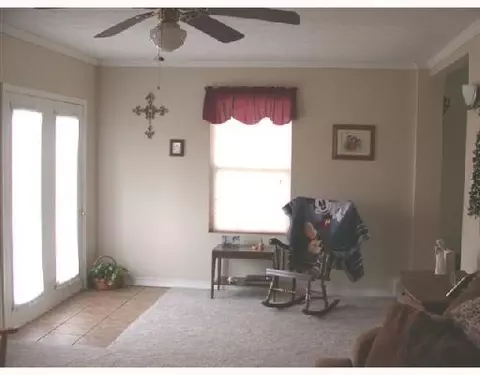 3673 Madrid Dr, Springfield, OH 45502 photo 2