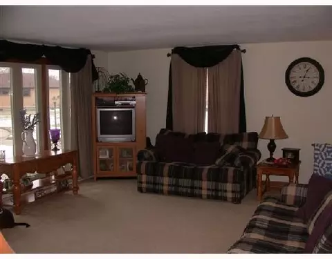 1439 Midland Pl, Springfield, OH 45503 photo 2
