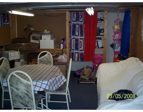 210 N Douglas Ave, Springfield, OH 45503 photo 11