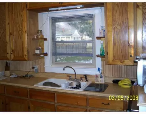 210 N Douglas Ave, Springfield, OH 45503 photo 4