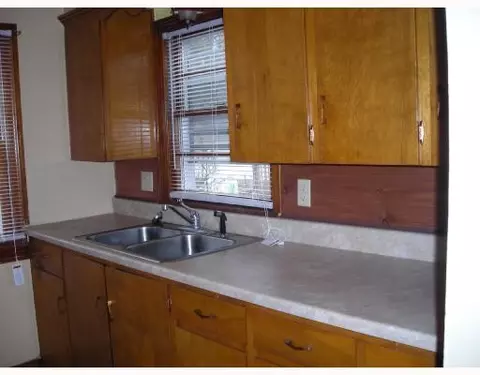 1016 Burt, Springfield, OH 45505 photo 5
