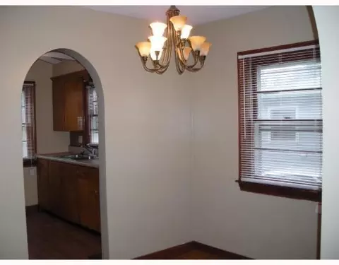 1016 Burt, Springfield, OH 45505 photo 3