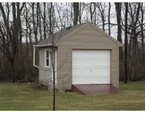 207 Ravenwood Dr, Springfield, OH 45504 photo 7