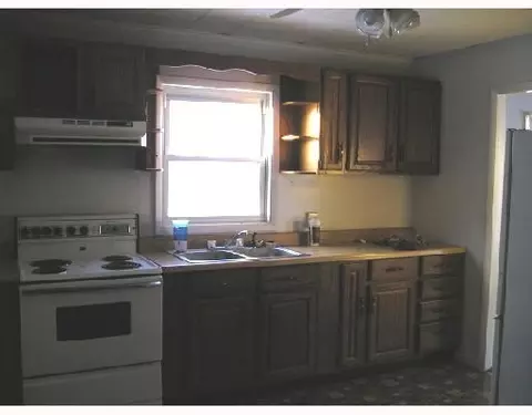 2439 Leland, Springfield, OH 45505 photo 2