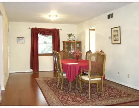 2780 E Possum Rd, Springfield, OH 45502 photo 4