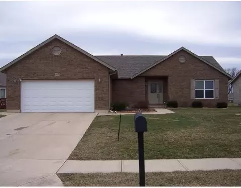 662 Foxcross, Sidney, OH 45365 photo 1