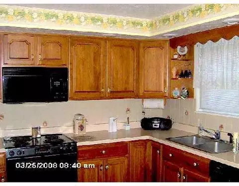 2943 Malibu St, Springfield, OH 45503 photo 5