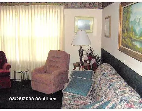 2943 Malibu St, Springfield, OH 45503 photo 3