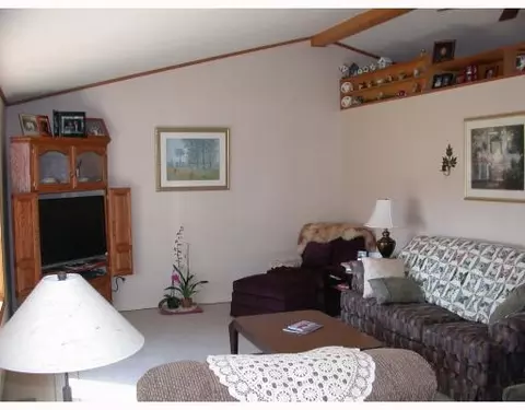 6805 Willowdale Rd, Springfield, OH 45502 photo 3