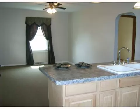 2133 Beatrice St, Springfield, OH 45503 photo 5