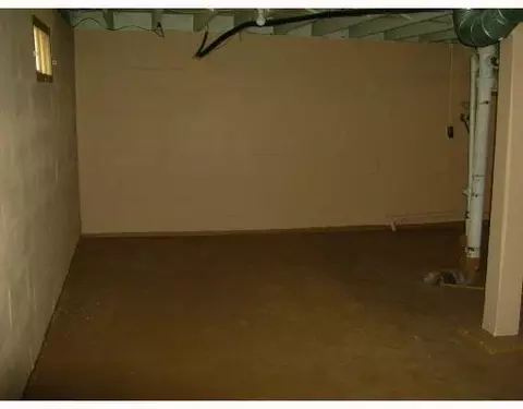 2133 Beatrice St, Springfield, OH 45503 photo 9