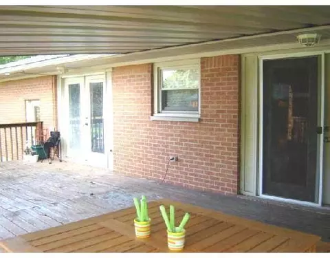 566 Sheffield, Springfield, OH 45506 photo 2