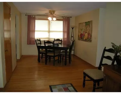 1422 Erika Dr, Springfield, OH 45503 photo 3