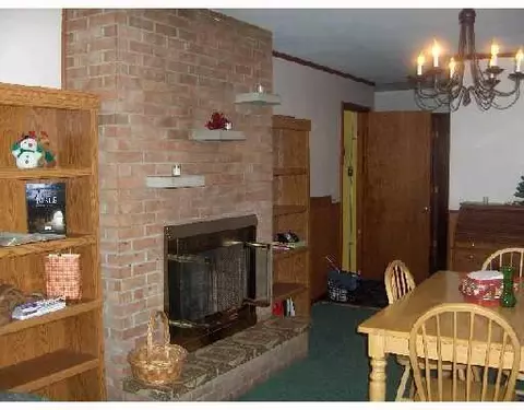 136 Carlisle, Springfield, OH 45504 photo 6