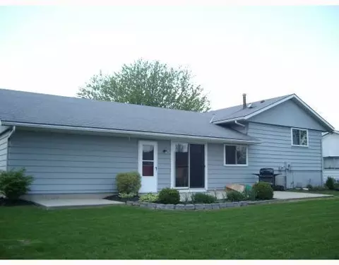 1010 Briar Ln, Celina, OH 45822 photo 2
