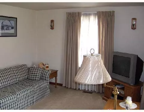 1626 Shelby Dr, Springfield, OH 45504 photo 3