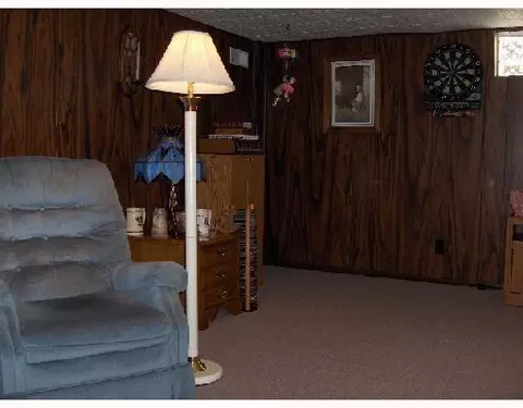 1626 Shelby Dr, Springfield, OH 45504 photo 9