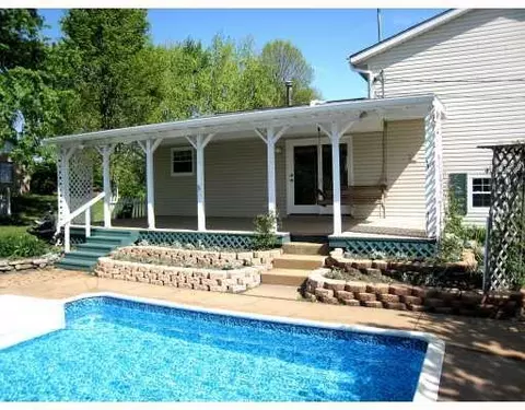 2425 Rebert Pk, Springfield, OH 45502 photo 4