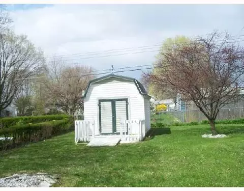 1706 Memorial Dr, Springfield, OH 45505 photo 8