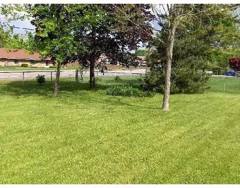 2607 Cavins Dr, Springfield, OH 45503 photo 8
