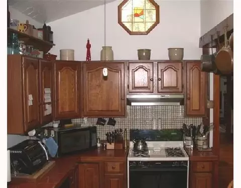 2724 N Limestone St, Springfield, OH 45503 photo 7