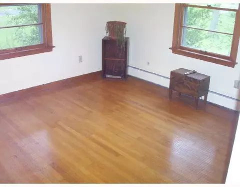 3062 Woods Dr, Springfield, OH 45506 photo 6