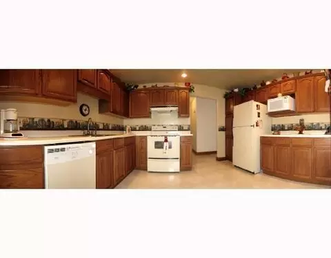 345 Vale Rd, Springfield, OH 45504 photo 4