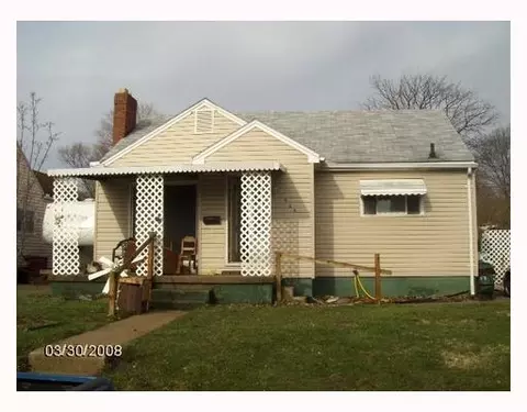 925 N Burnett, Springfield, OH 45503 photo 1